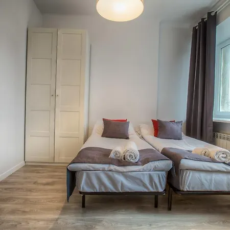 Apartament Obozna 7