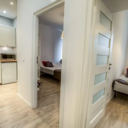 Apartament Obozna 7 *
